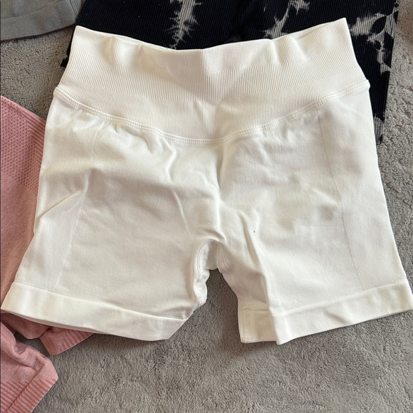 Women's Multi-Color Shorts Set - Picture 2 of 7